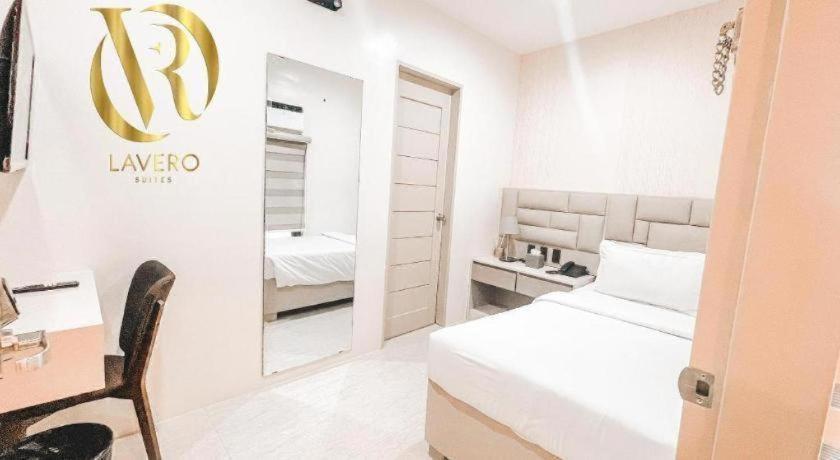 Lavero Suites Kalibo Exterior foto